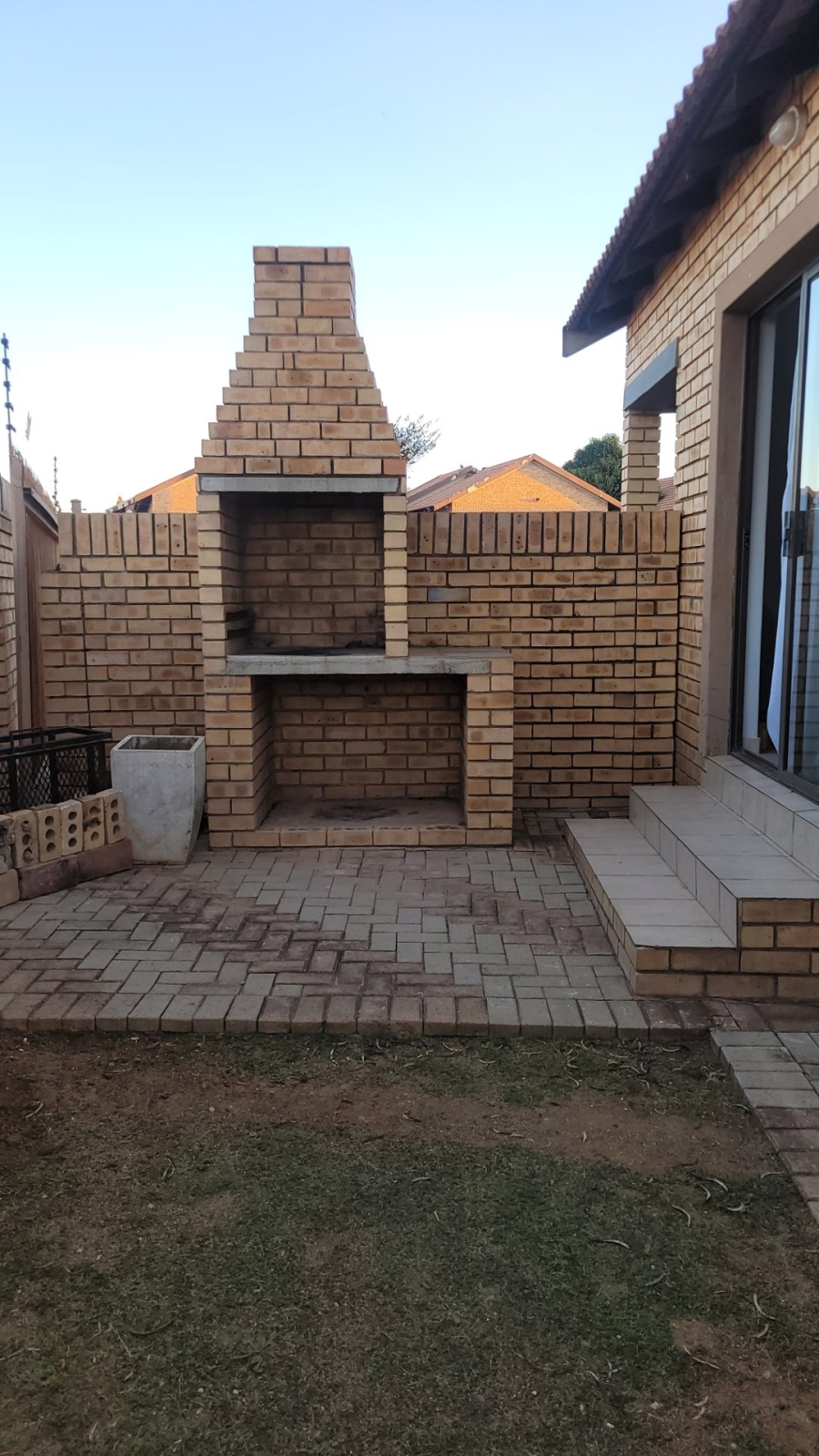 2 Bedroom Property for Sale in Meiringspark North West
